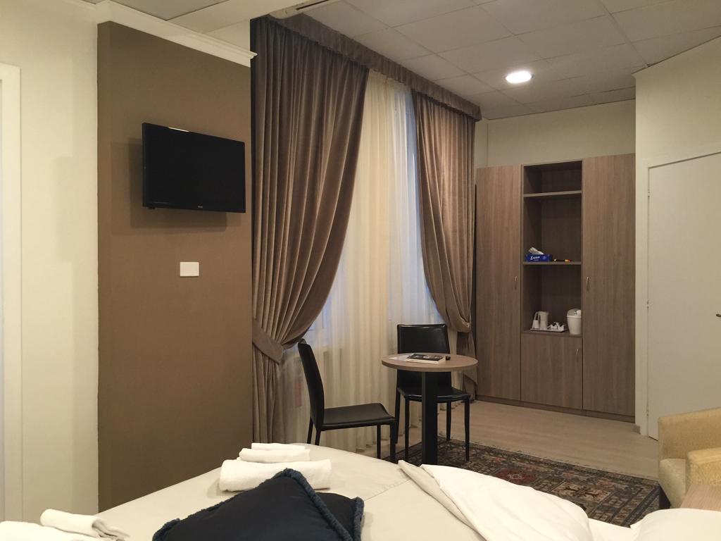B&B Le Vibrazioni Roma Phòng bức ảnh